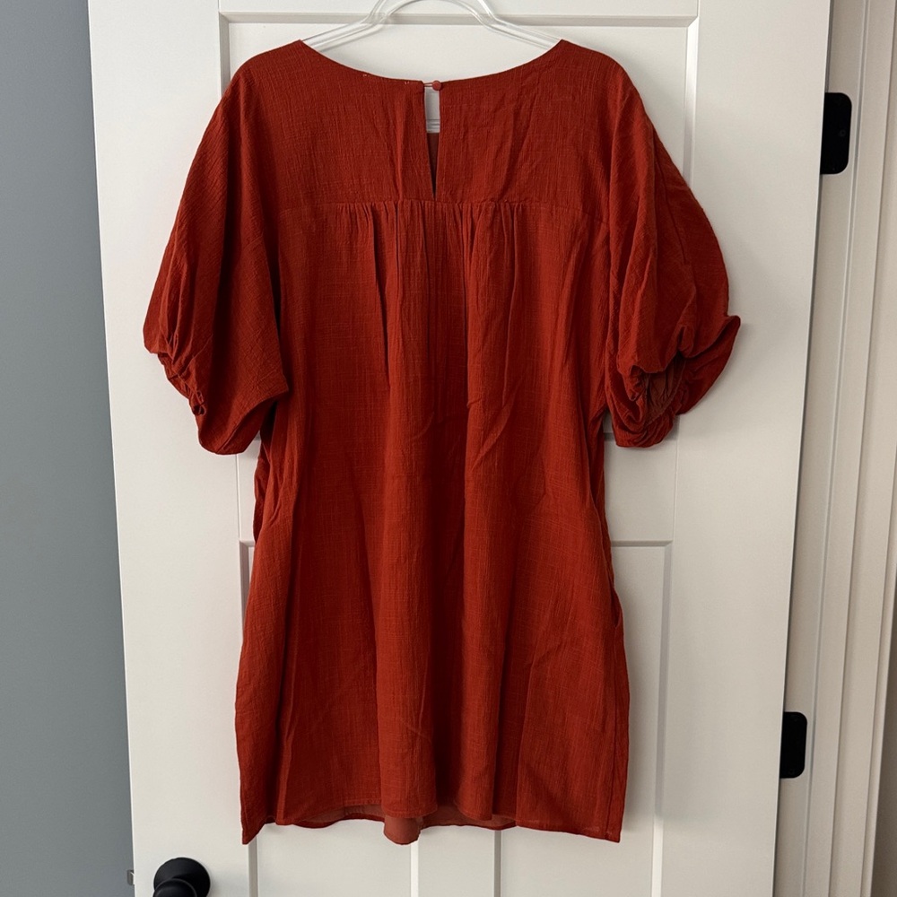 Women's Rust Top